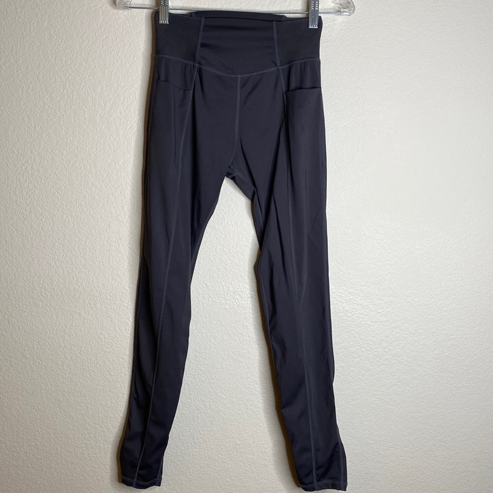 Squat wolf medium leggings grey with pockets